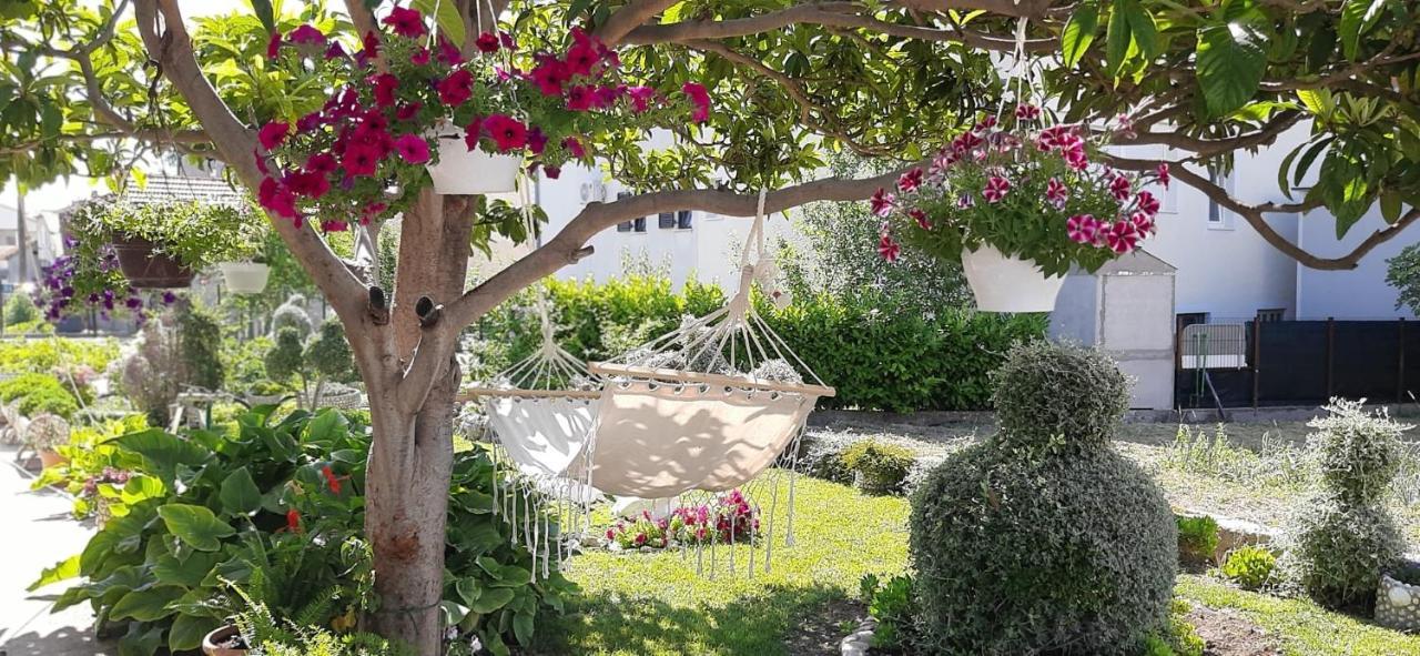 Apartmani Pina 2 Kaštela Zewnętrze zdjęcie